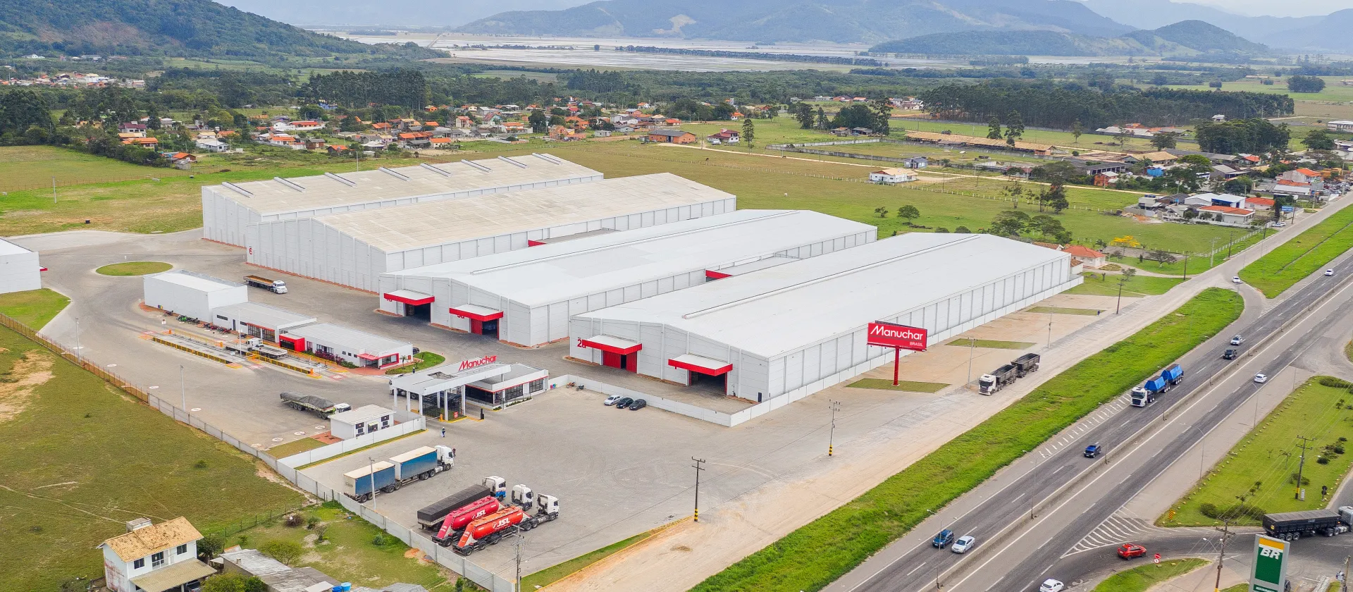 Manuchar - Distributor of chemicals